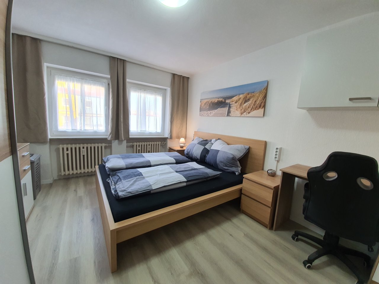 Wohn- Schlafzimmer