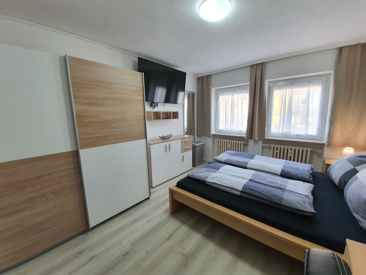 Wohn- Schlafzimmer