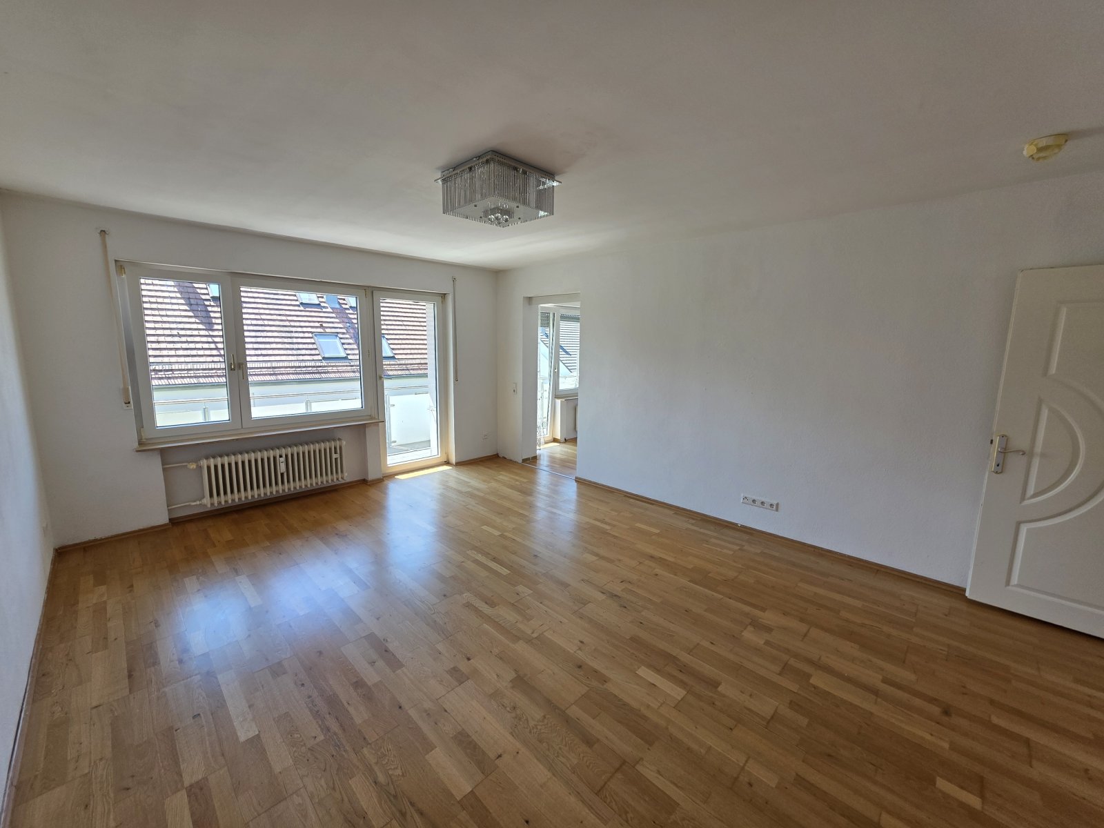  Zimmer 2 - Wohnzimmer
