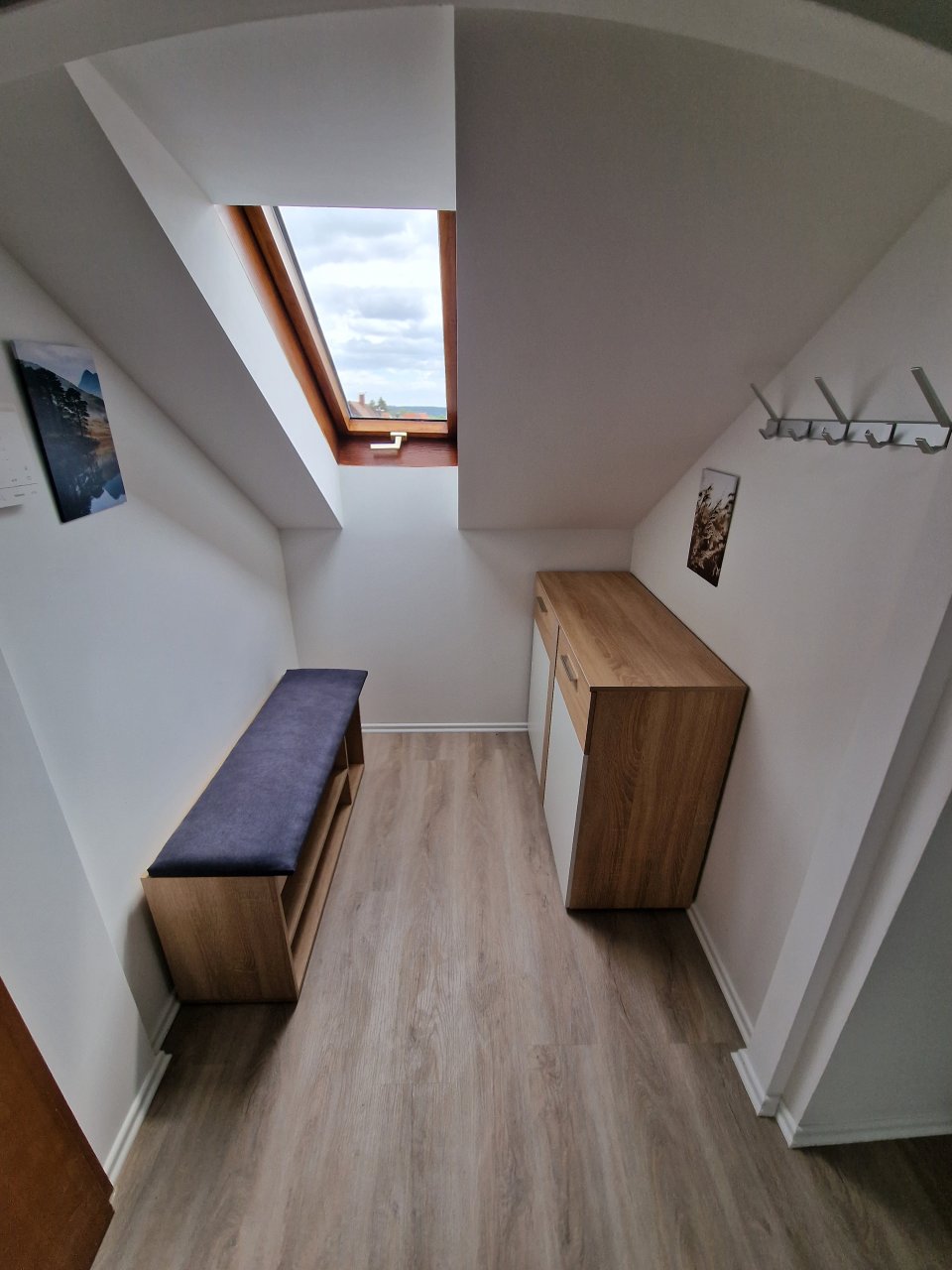  Flur Garderobe