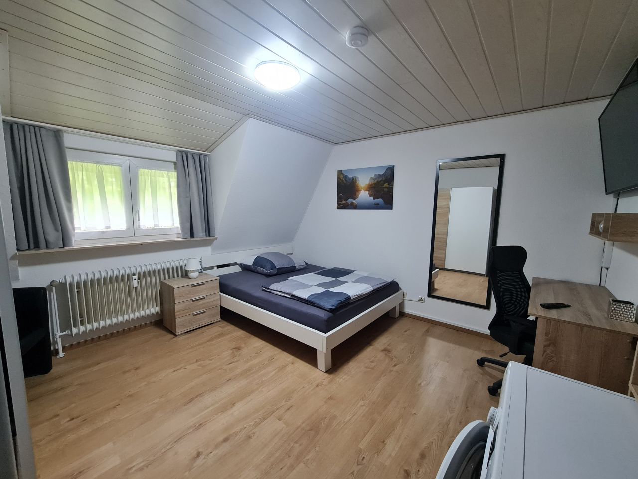  Wohn-Schlafzimmer
