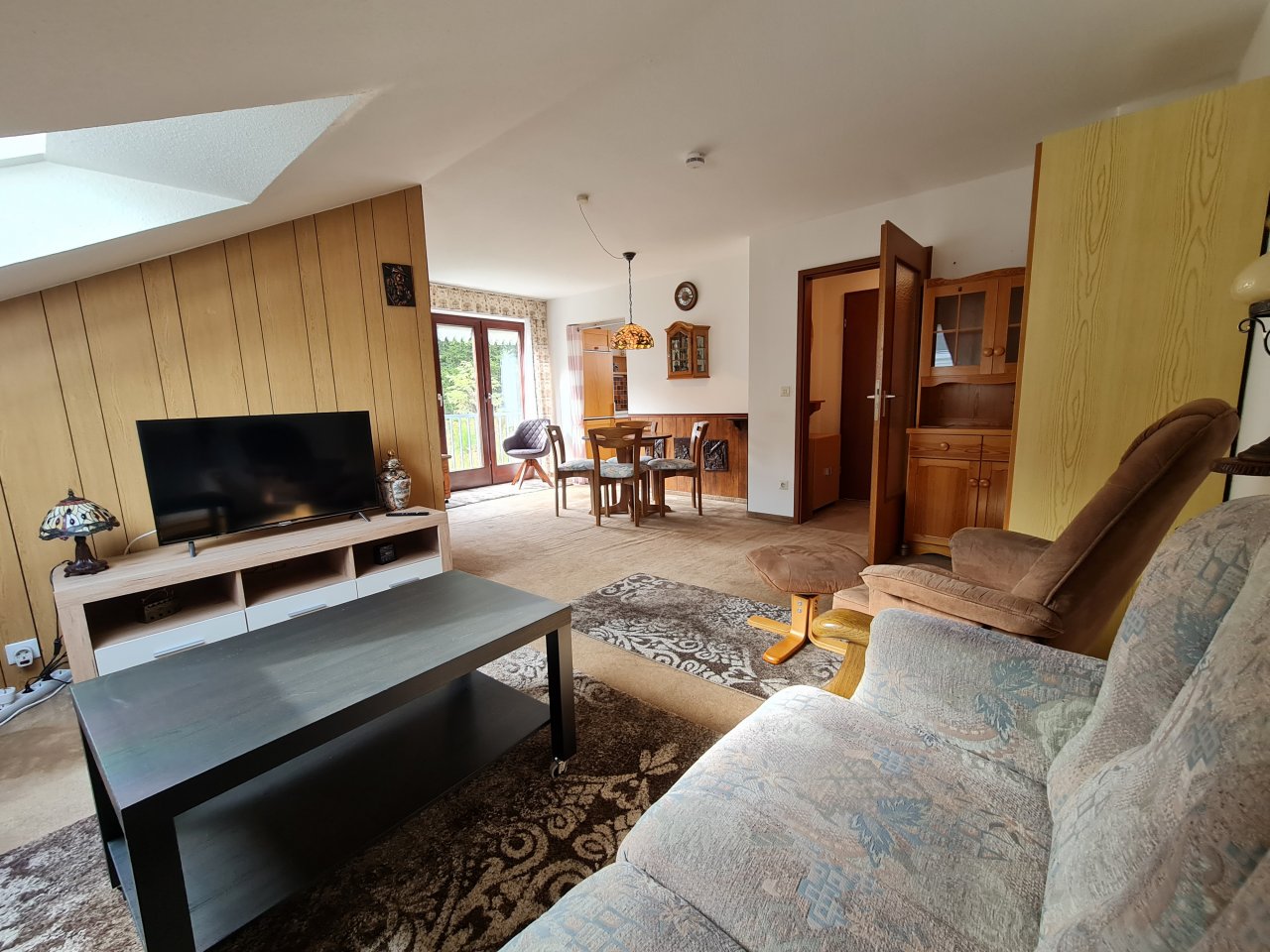  Wohn- Schlafzimmer