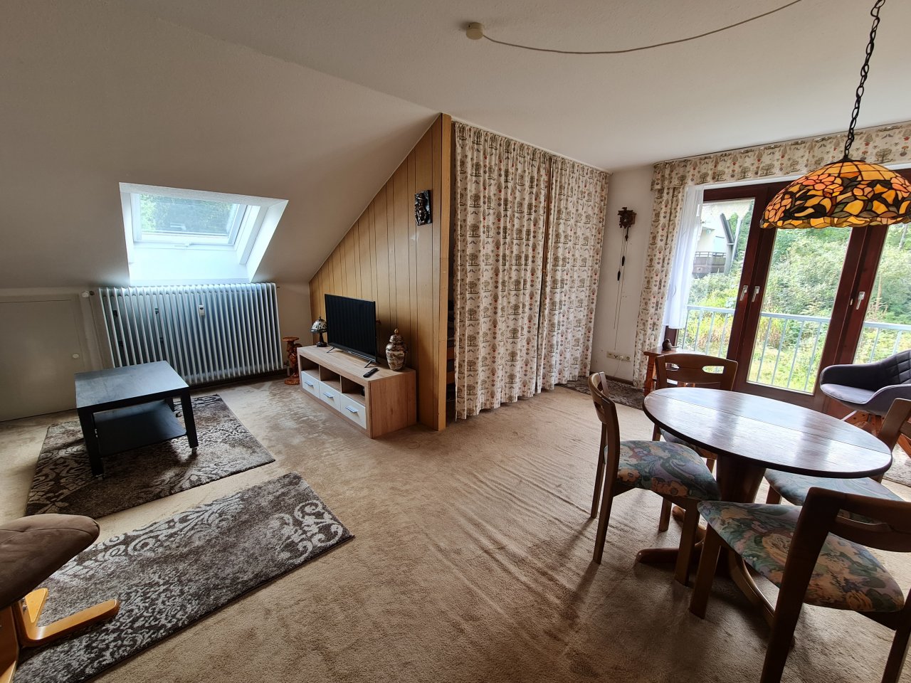  Wohn- Schlafzimmer