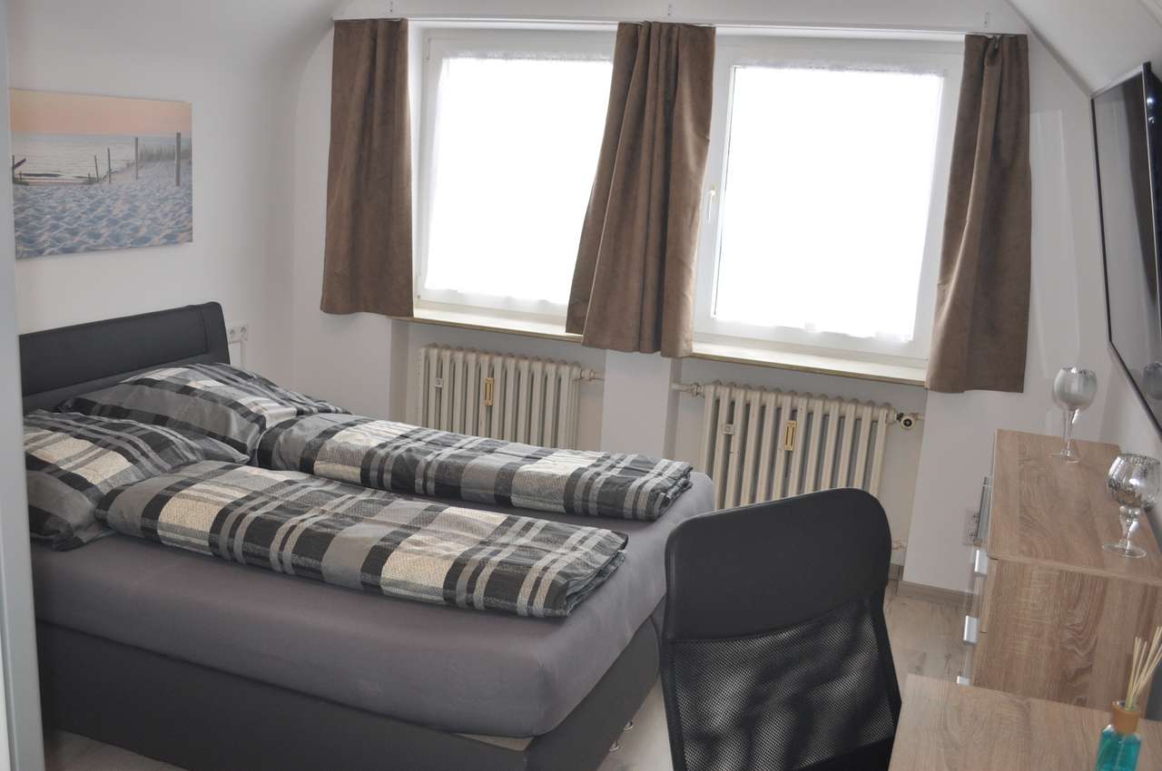 Wohn- Schlafzimmer